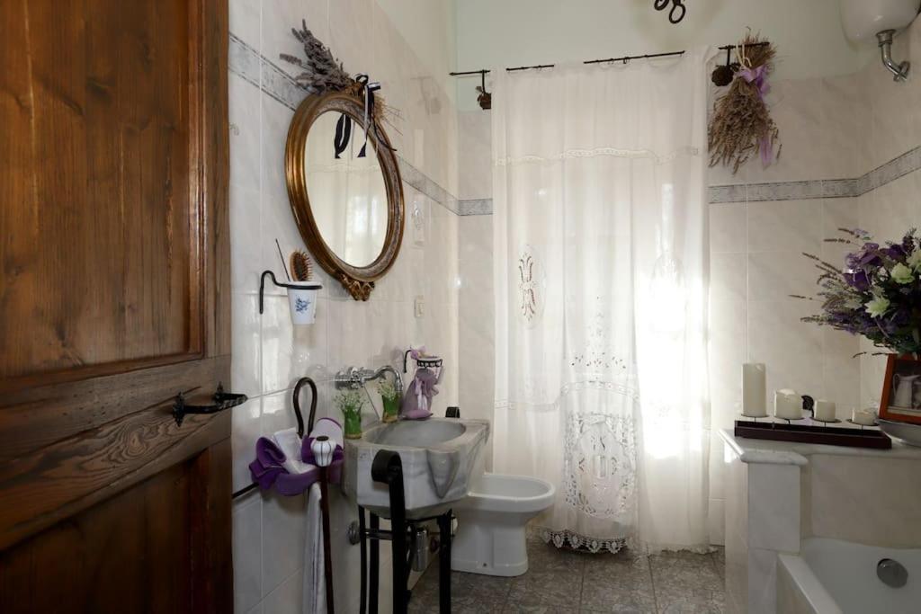 La Residenza Del Cardinale Villa Vaiano  ภายนอก รูปภาพ